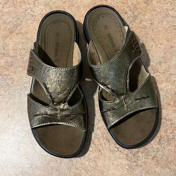 Romika sandals look in very good condition - Picture 3 of 8